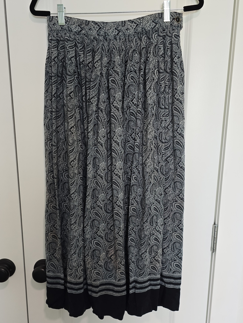 Vintage Black & White Paisley Maxi Skirt